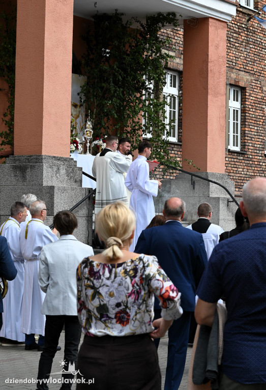 Procesja Bożego Ciała z włocławskiej katedry