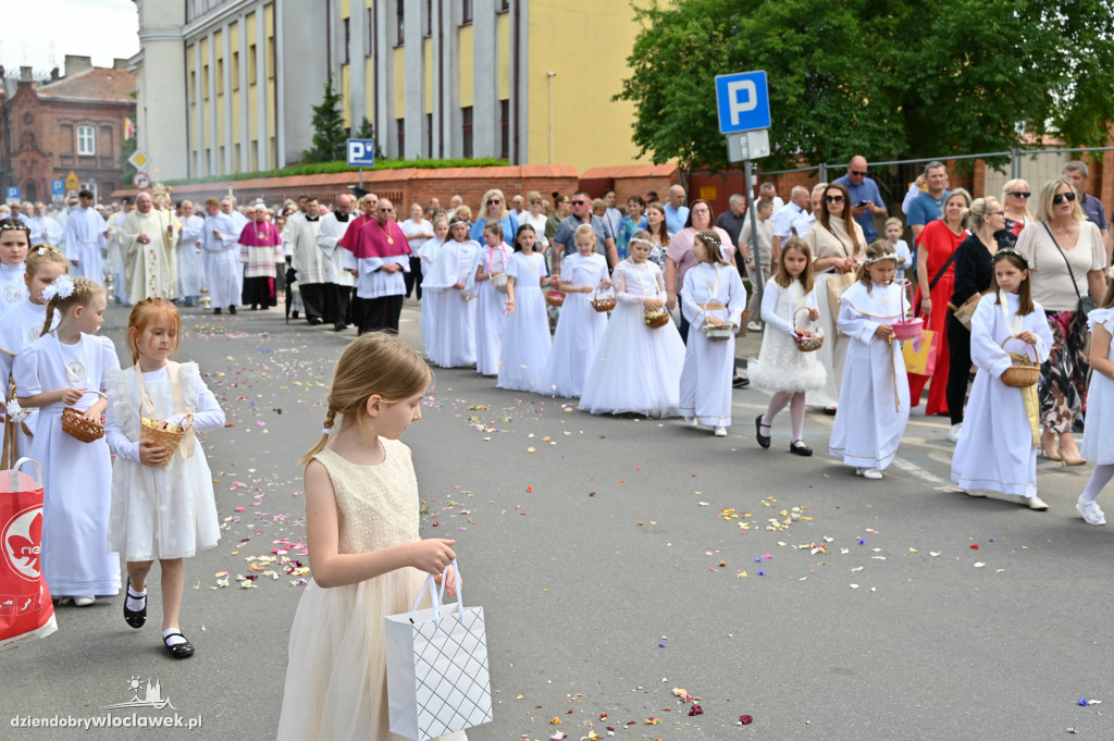 Procesja Bożego Ciała z włocławskiej katedry