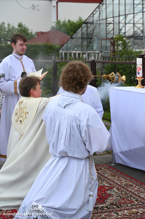 Procesja Bożego Ciała w parafii Narodzenia NMP i św. Jana Apostoła