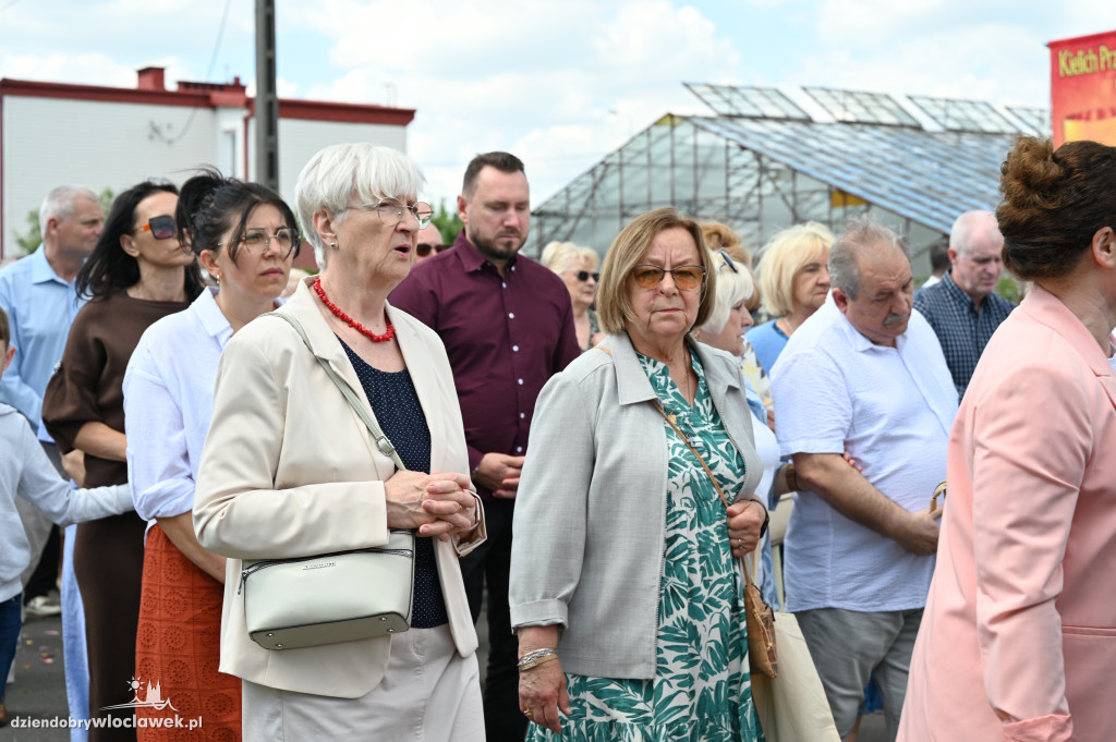 Procesja Bożego Ciała w parafii Narodzenia NMP i św. Jana Apostoła