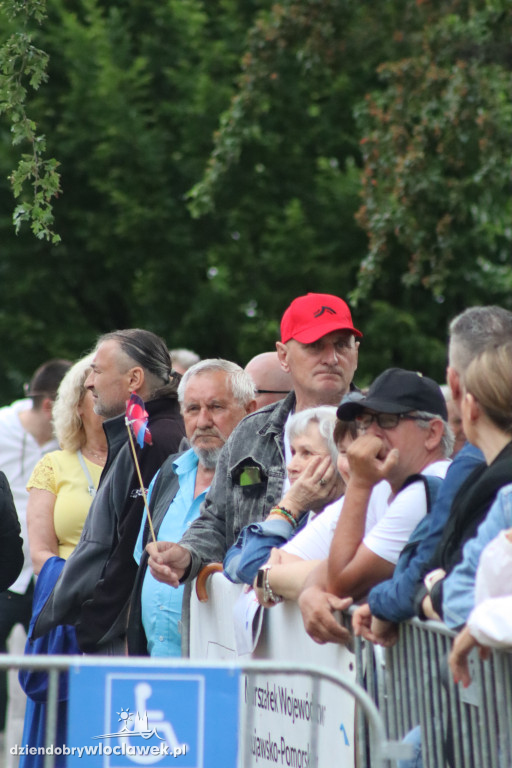 „Fajansowe sny” na Bulwarach