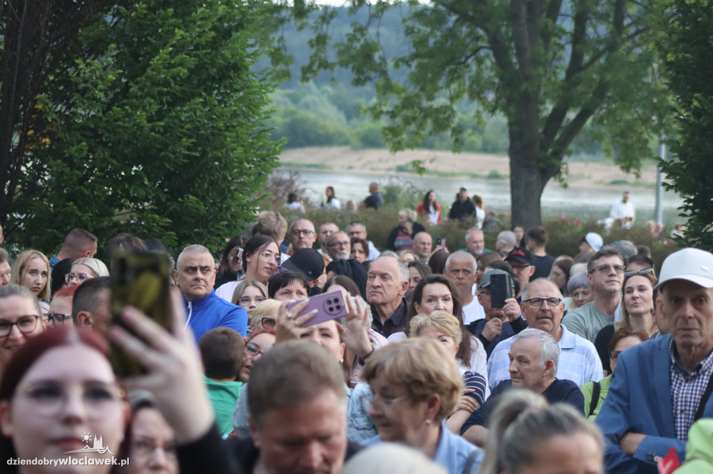 „Fajansowe sny” na Bulwarach