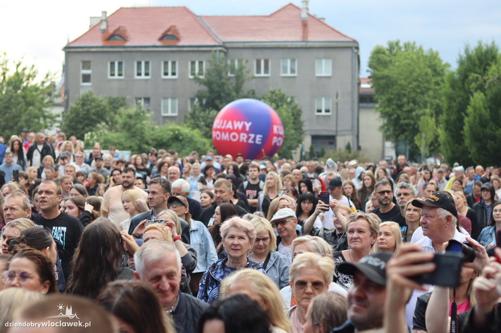 „Fajansowe sny” na Bulwarach