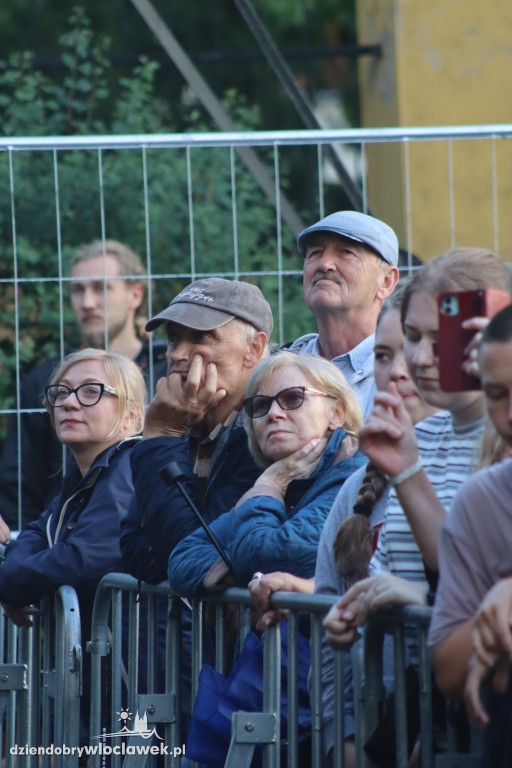 „Fajansowe sny” na Bulwarach