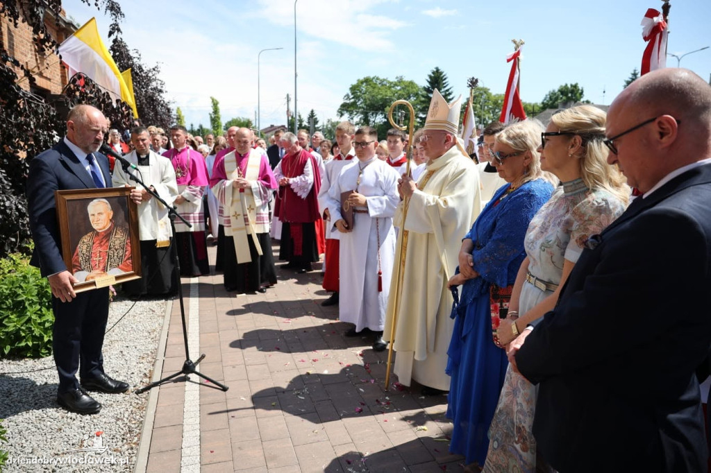 Święto Województwa w Kruszynie. Wspomniano wizytę Jana Pawła II