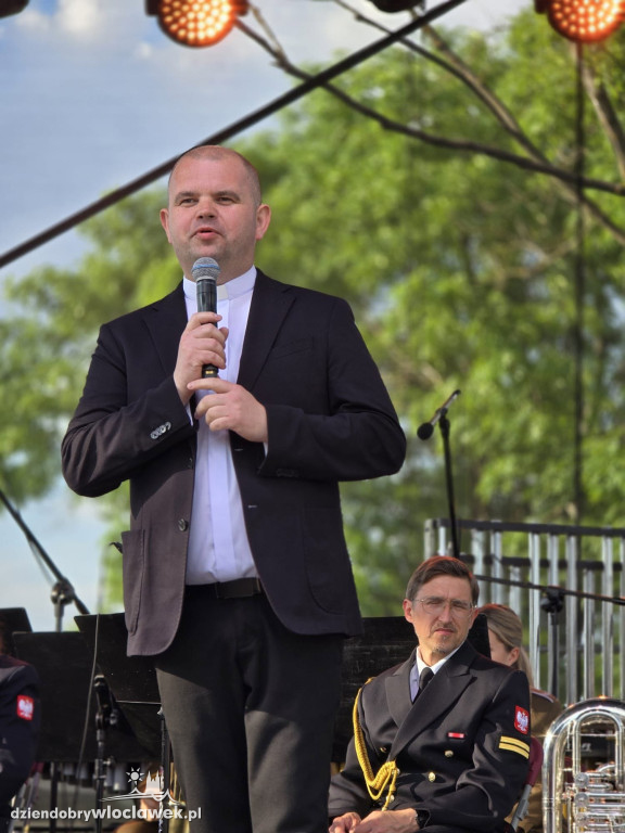 Święto Województwa w Kruszynie. Wspomniano wizytę Jana Pawła II