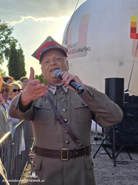 Święto Województwa w Kruszynie. Wspomniano wizytę Jana Pawła II