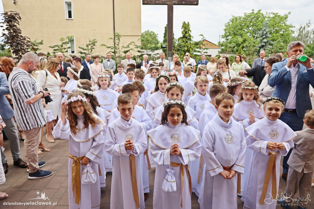 Komunia w parafii NMP Królowej Polski w Kruszynie