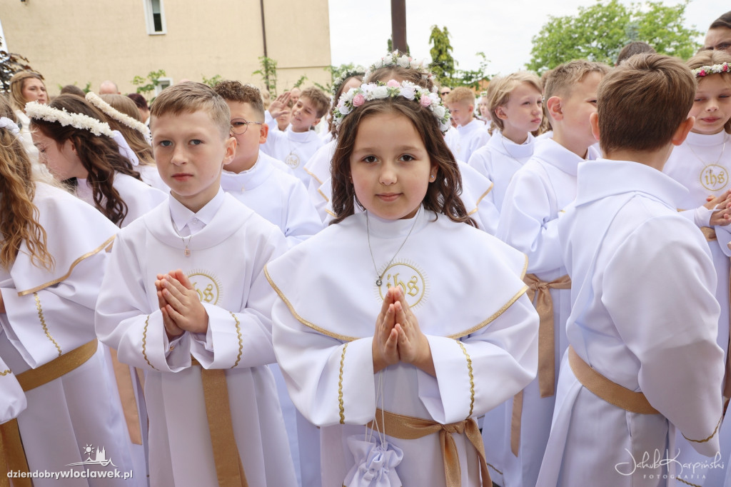 Komunia w parafii NMP Królowej Polski w Kruszynie