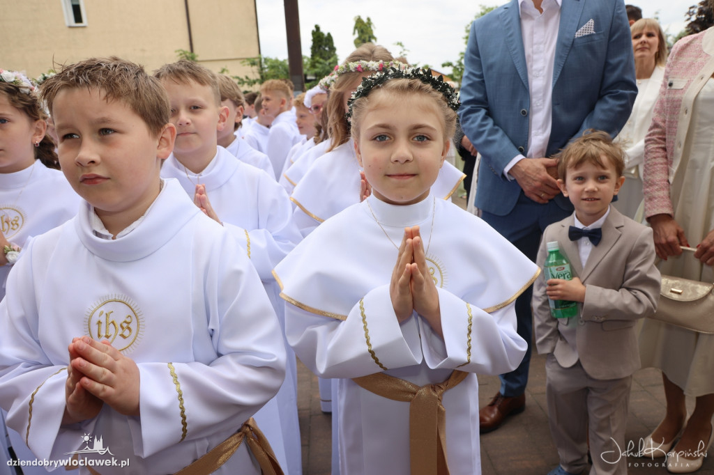 Komunia w parafii NMP Królowej Polski w Kruszynie
