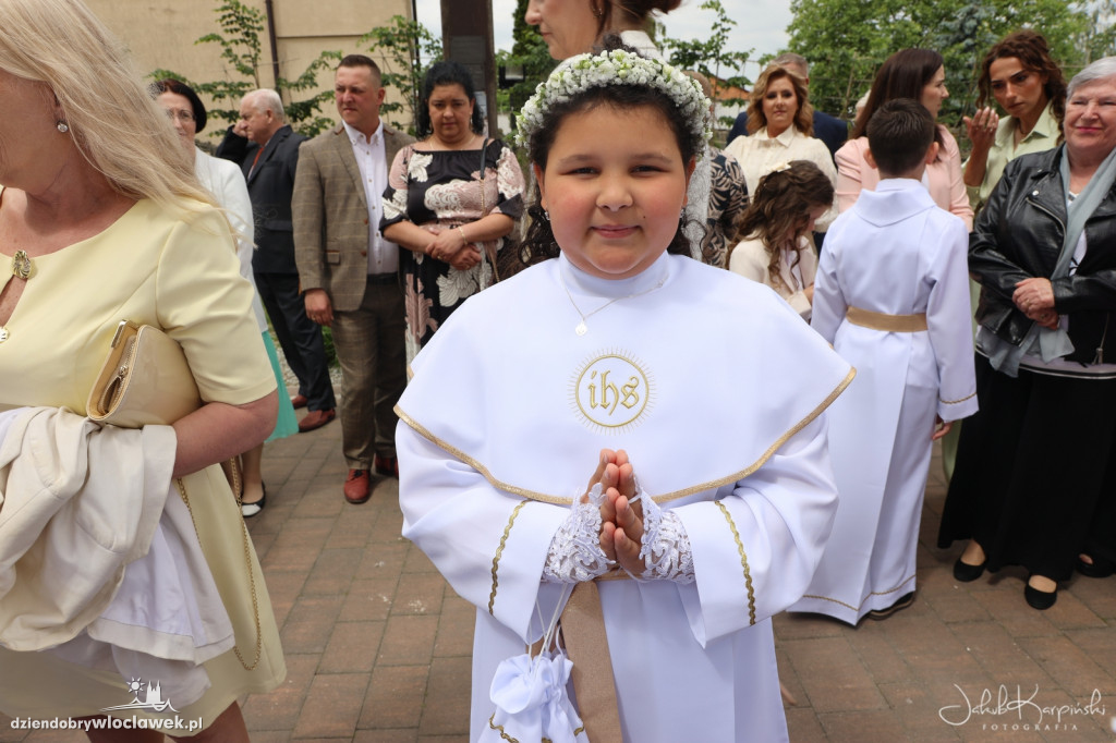 Komunia w parafii NMP Królowej Polski w Kruszynie