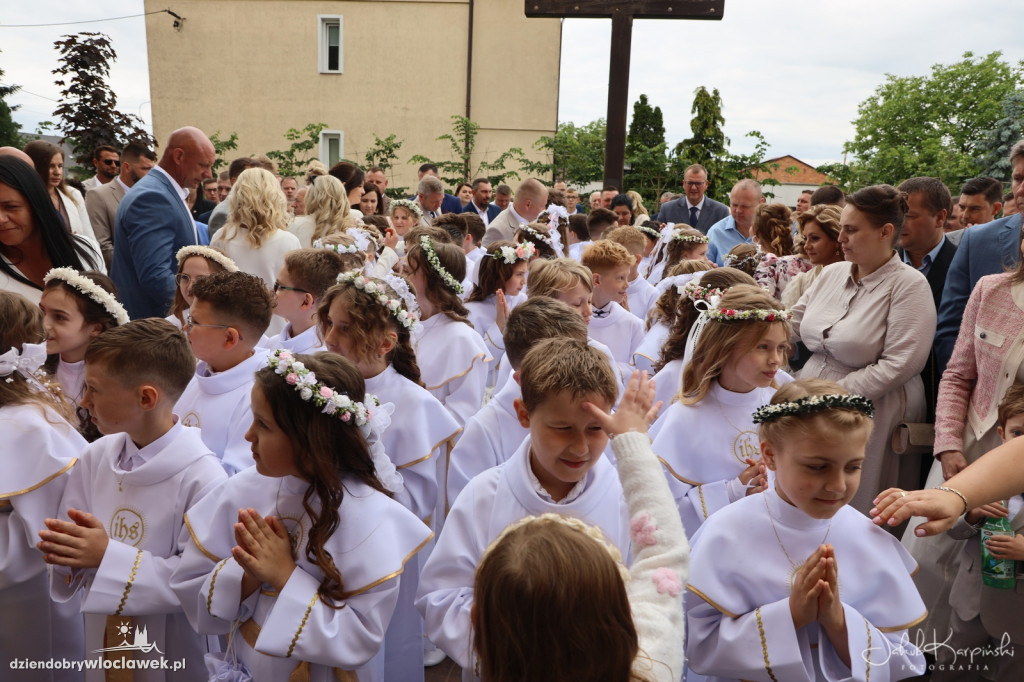 Komunia w parafii NMP Królowej Polski w Kruszynie