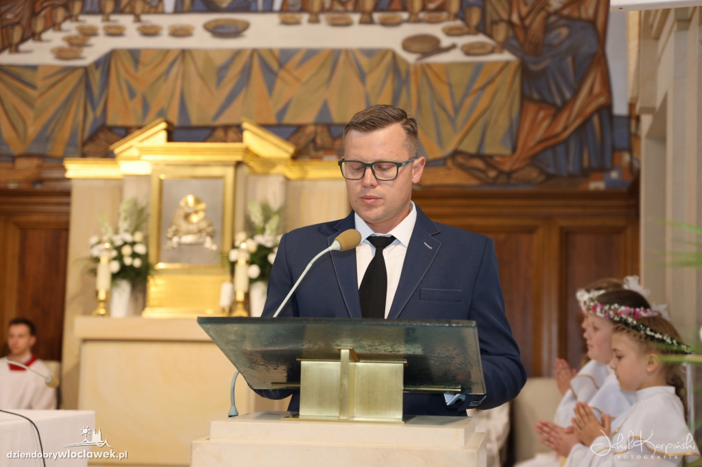 Komunia w parafii NMP Królowej Polski w Kruszynie