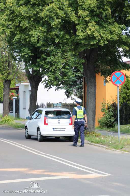 Zderzenie Nissana i Skody na Barskiej