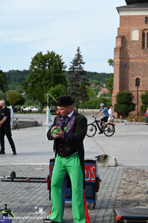 Teatry Uliczne na Starym Rynku