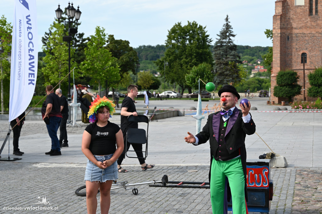 Teatry Uliczne na Starym Rynku