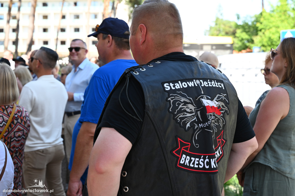 Motocykliści i orkiestry dęte w Wieńcu Zdroju