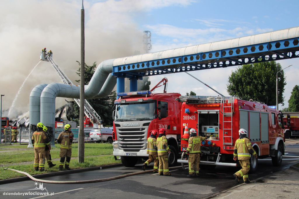 Pożar magazynu z chemikaliami we Włocławku