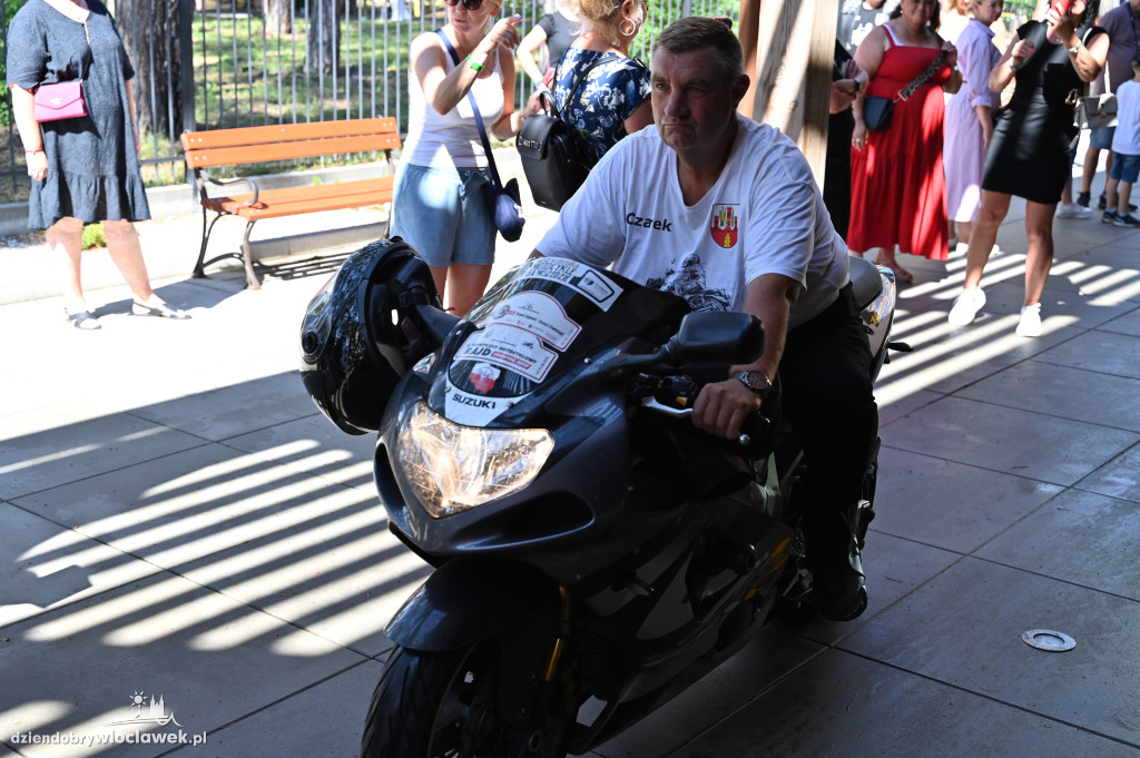 Motocykliści i orkiestry dęte w Wieńcu Zdroju