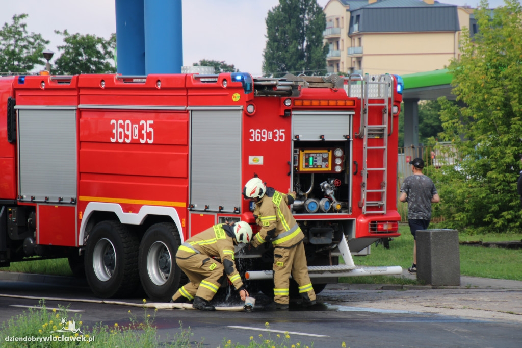 Pożar magazynu z chemikaliami we Włocławku