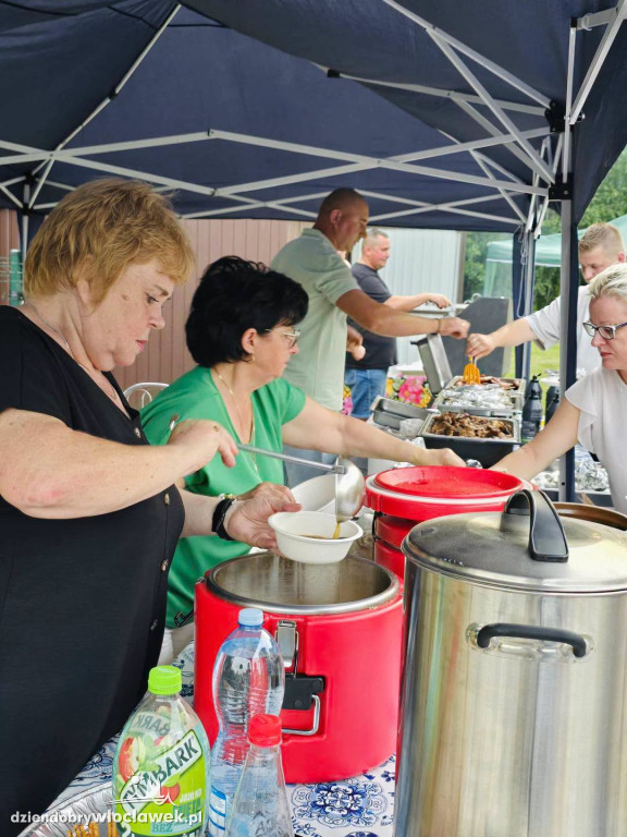 Pikniki sołeckie i Dzień Dziecka