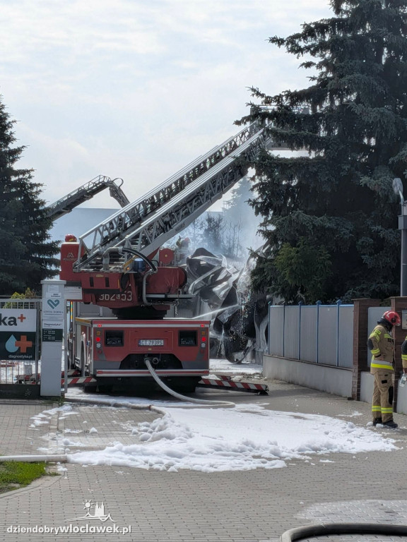 Pożar magazynu z chemikaliami we Włocławku