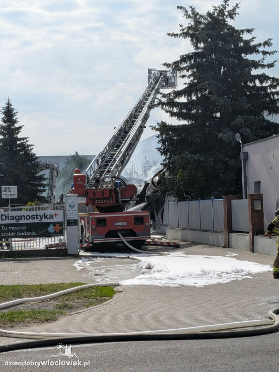 Pożar magazynu z chemikaliami we Włocławku