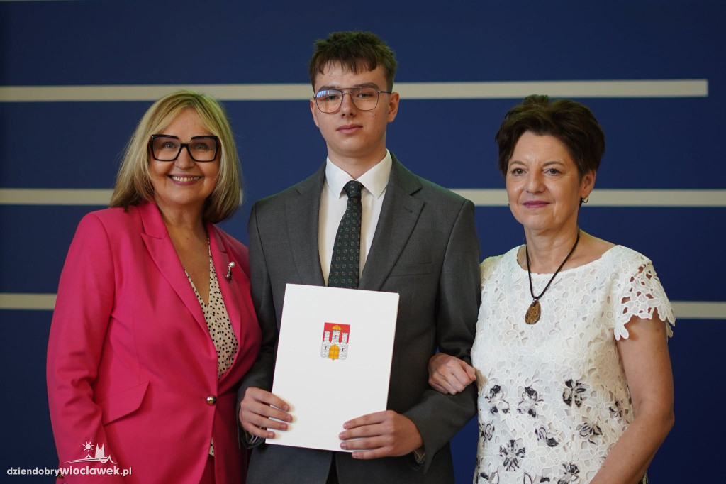 Nagrody Prezydenta dla najlepszych uczniów