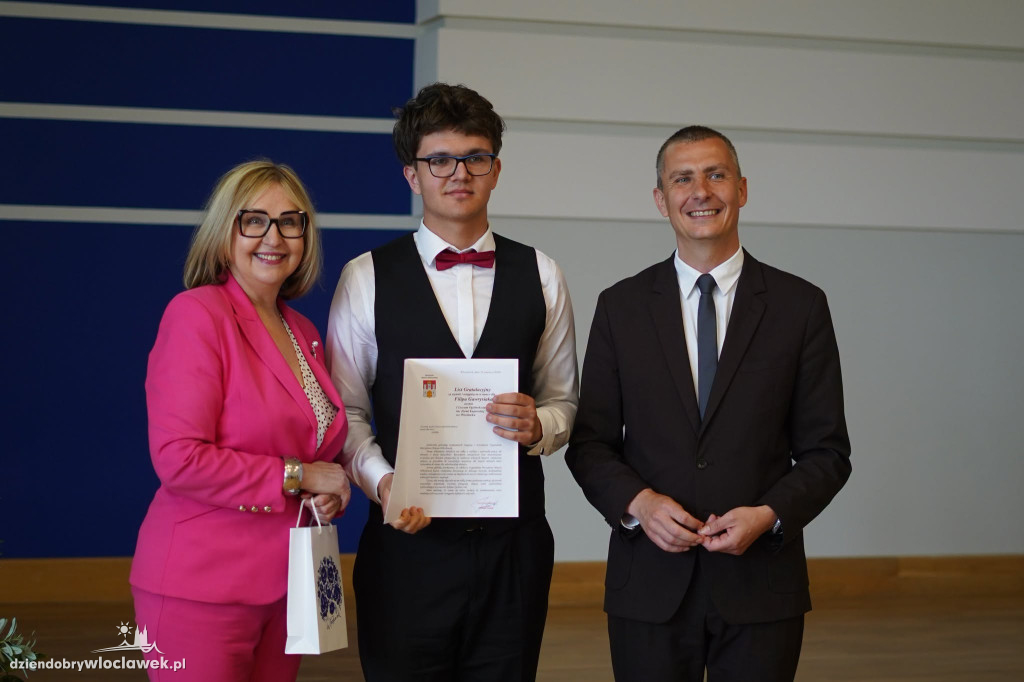 Nagrody Prezydenta dla najlepszych uczniów