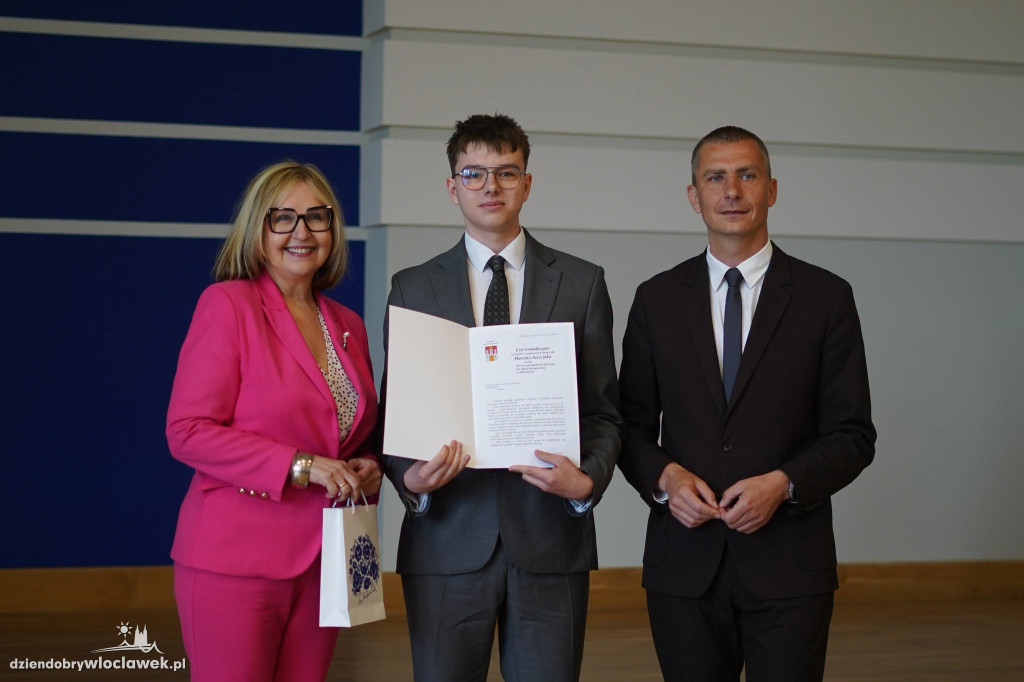 Nagrody Prezydenta dla najlepszych uczniów