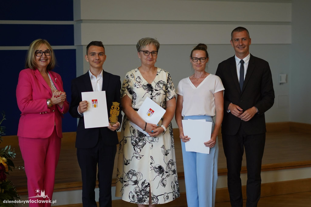 Nagrody Prezydenta dla najlepszych uczniów