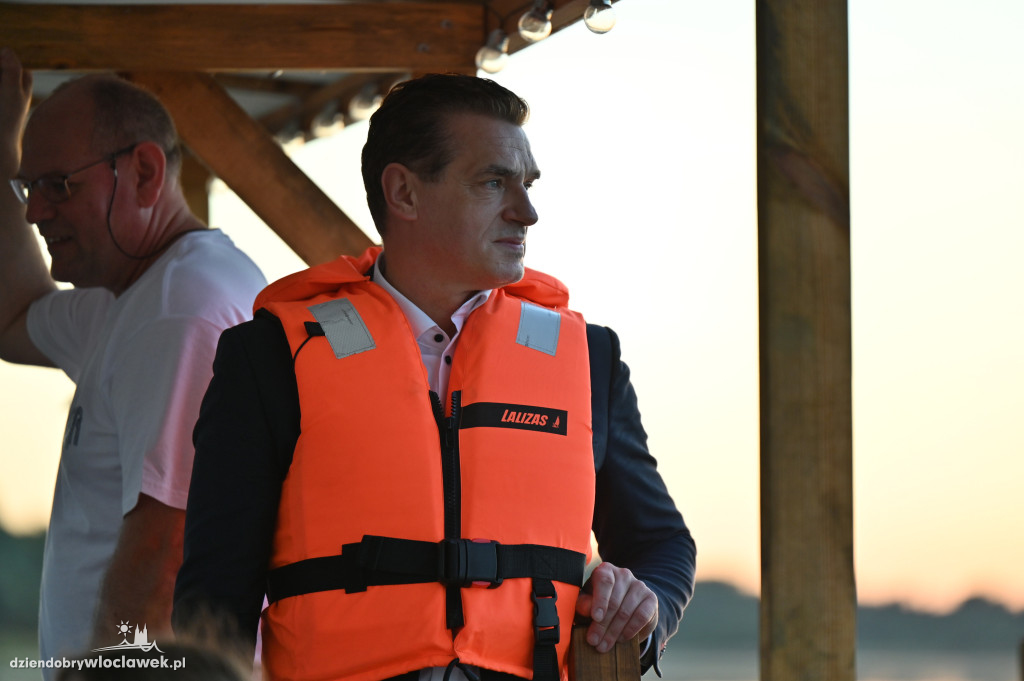 Uroczystość nadania nazw łodziom flisackim