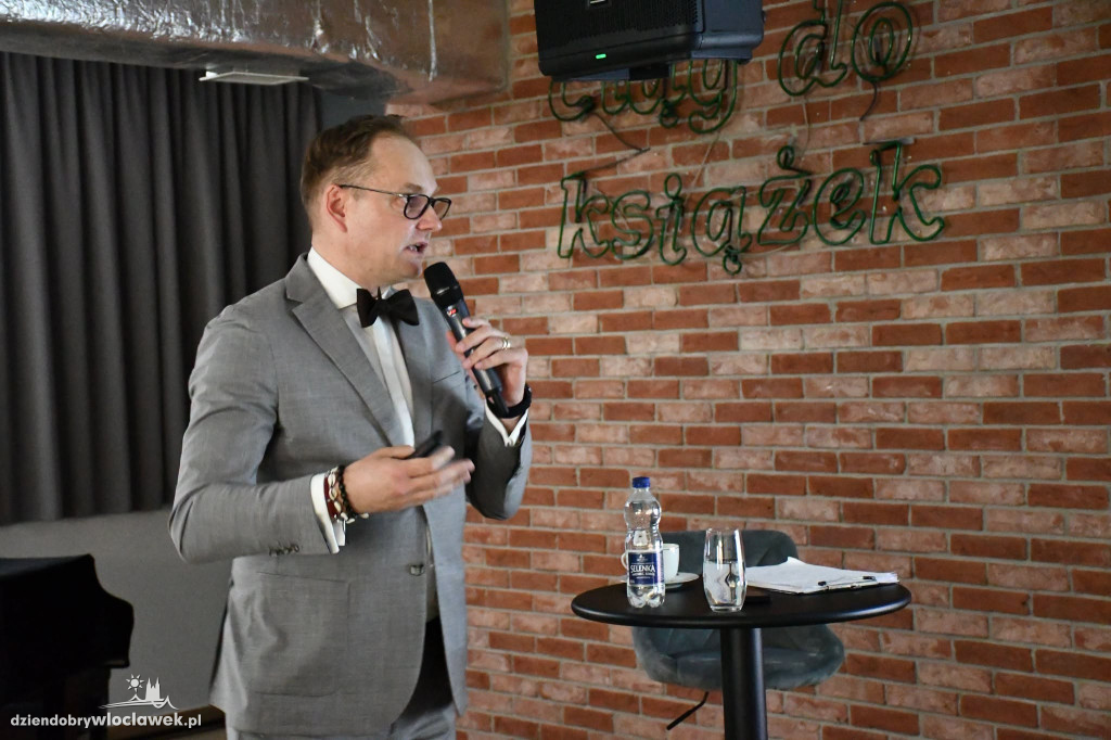 Spotkanie o o. prof. Józefie Marii Bocheńskim w bibliotece
