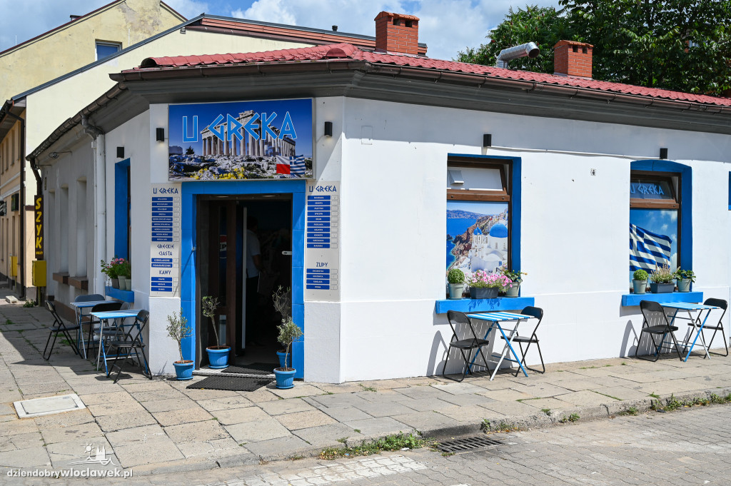 Bistro 