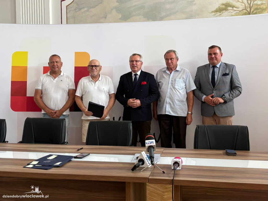 Pieniądze dla spółek wodnych z powiatu