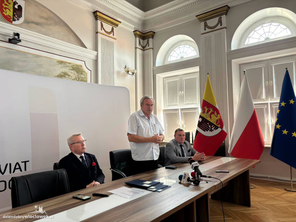 Pieniądze dla spółek wodnych z powiatu