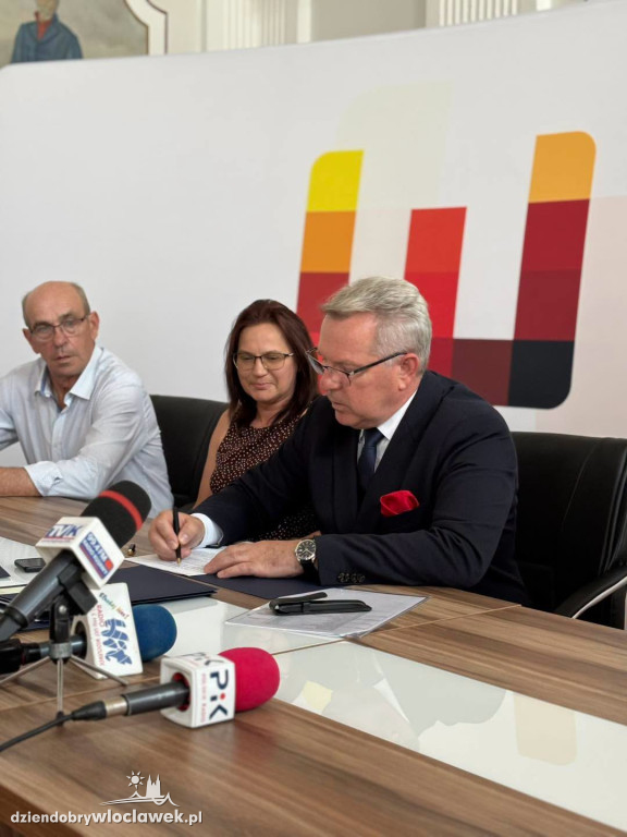 Pieniądze dla spółek wodnych z powiatu