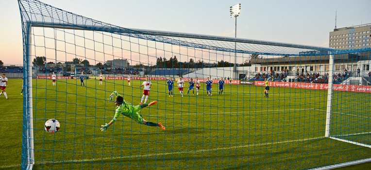 Pierwszym meczem piłkarskim rozegranym na nowym stadionie było spotkanie eliminacji mistrzostw świata kobiet pomiędzy Polską i Bośnią i Hercegowiną. Fot. Łukasz Daniewski