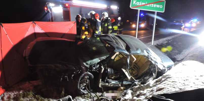 Kierowca BMW nie miał szans na przeżycie; Fot. KMP Włocławek