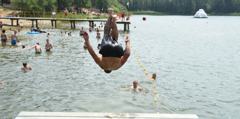 W gorące letnie dni wybryki na kąpieliskach są niestety normą. Fot. Krzysztof Osiński