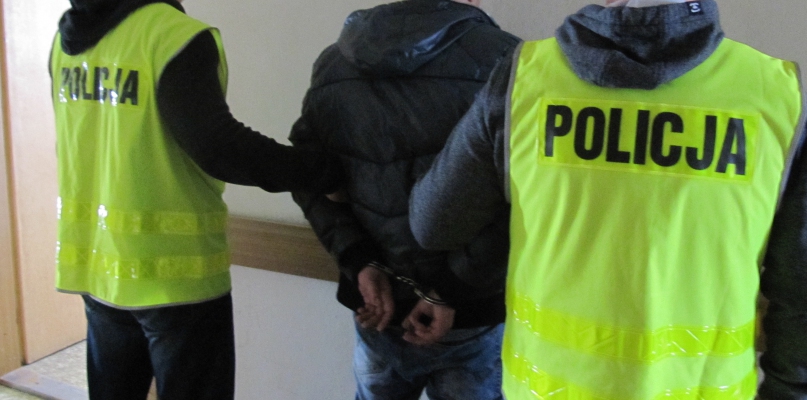 Nożownik obecnie przebywa w policyjnym areszcie. Zdjęcie ilustracyjne/Archiwum DDWloclawek.pl