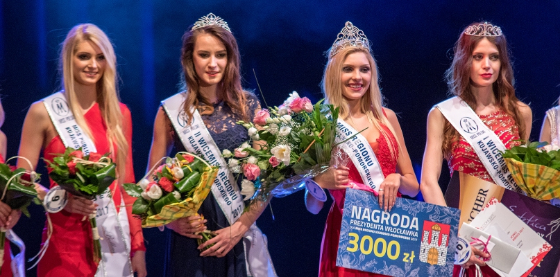 Na zdjęciu (od lewej): Klaudia Szutenberg, Izabela Wilkos, Paulina Zgoda, Dominika Bołądź