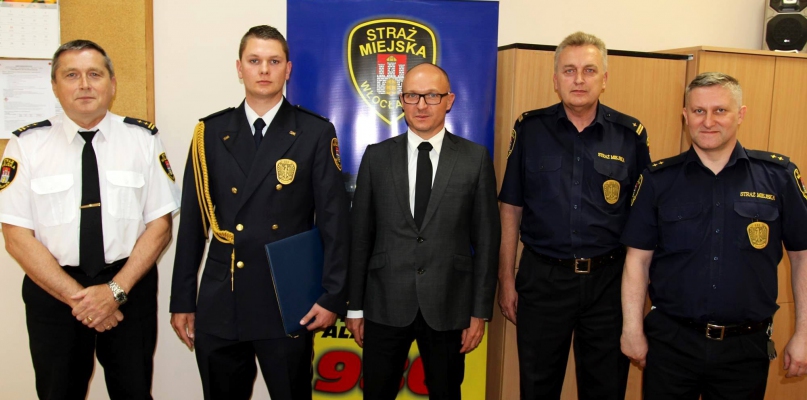 Damian Pakulski (drugi z lewej) podczas spotkania w siedzibie SM. fot. UM Włocławek