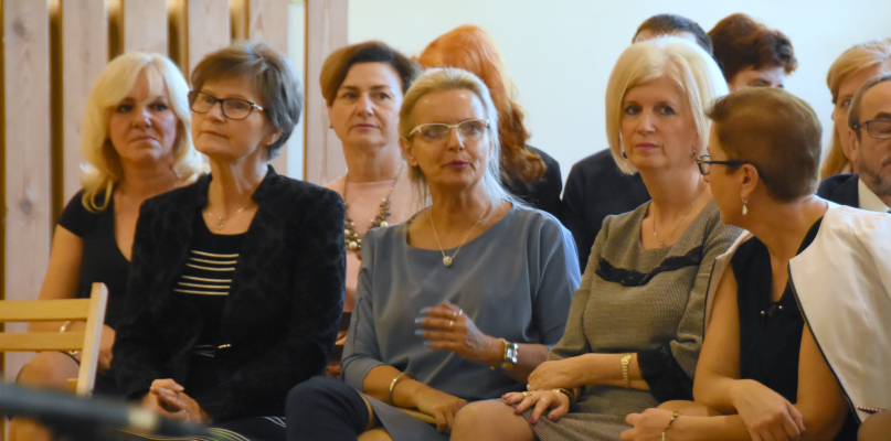 Prezydent wręczył nagrody i wyróżnienia 75 nauczycielom i pracownikom oświaty. Fot. Natalia Seklecka