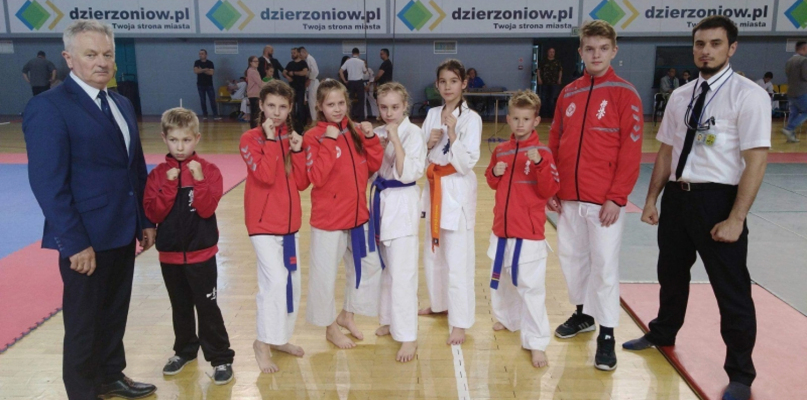 Dla włocławskich karateków występ w Dzierżoniowie, gdzie rozgrywany był  I Memoriał Masutatsu Oyamy był kolejnym trudnym sprawdzianem sportowym. Fot. Nadesłane
