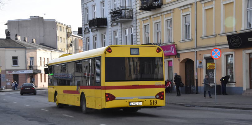 Dyżurny policji został powiadomiony przez dyspozytora MPK, że mężczyzna uniemożliwia kontynuowanie kursu autobusu miejskiego i jest agresywny. Zdjęcie ilustracyjne. Fot. Archiwum DDWloclawek.pl