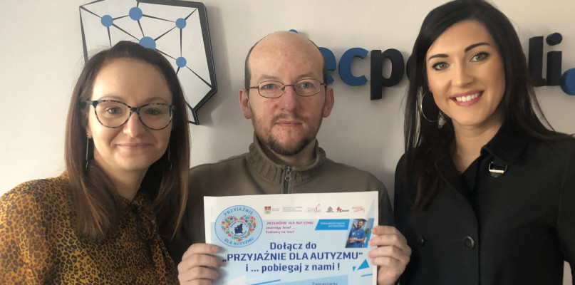 Nasza redakcja włączyła się w bieg "Przyjaźnie dla autyzmu". Fot. DDWloclawek.pl