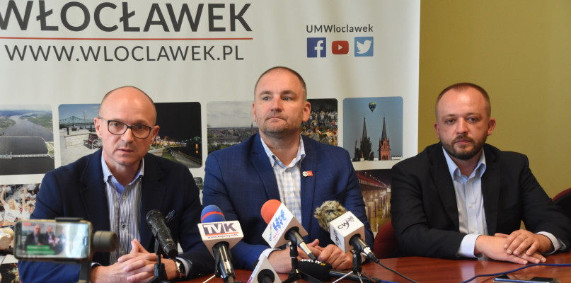 Spotkanie z dziennikarzami okazało się również pretekstem do rozmowy na temat zmiany struktury własnościowej Anwilu Włocławek. Fot. Daniel Wiśniewski