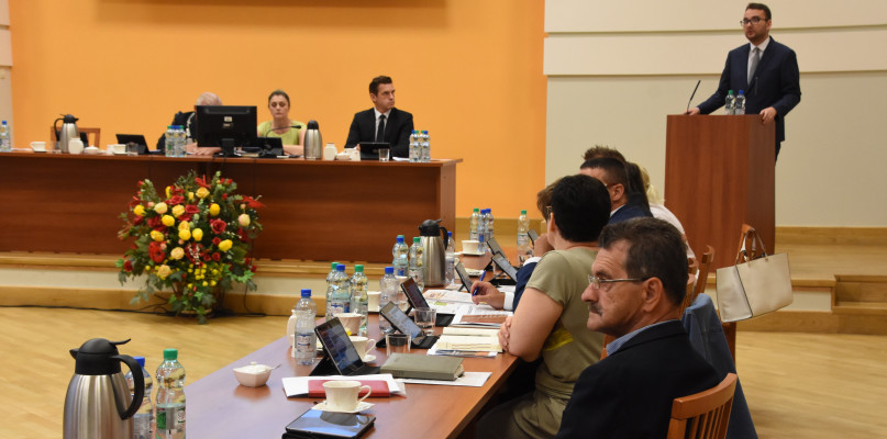 Podczas wtorkowej sesji rady miasta ustalono kierunki działania dotyczące planowanej inwestycji. Fot. Daniel Wiśniewski