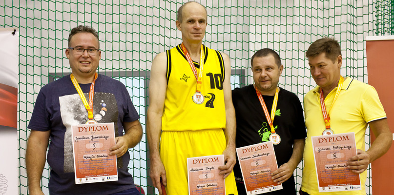 III Otwarte Mistrzostwa Włocławka Amatorów w Badmintonie zorganizowano dzięki wsparciu finansowego włocławskiego urzędu miasta. Fot. Andrzej Kłódkowski